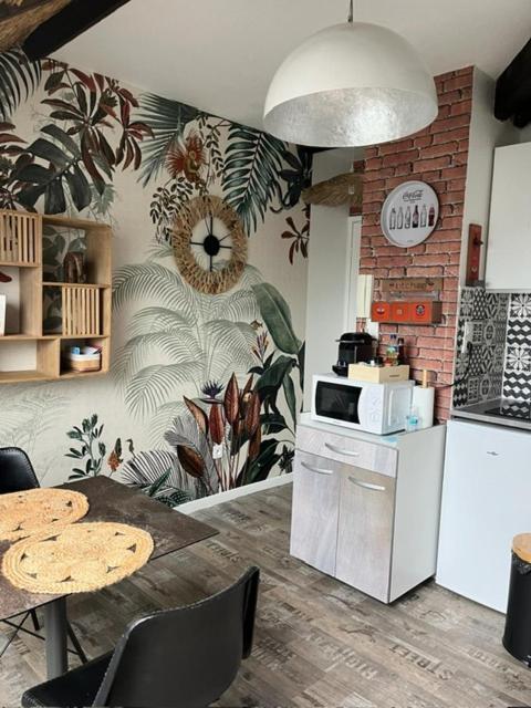Le Bali Apartamento Besançon Exterior foto